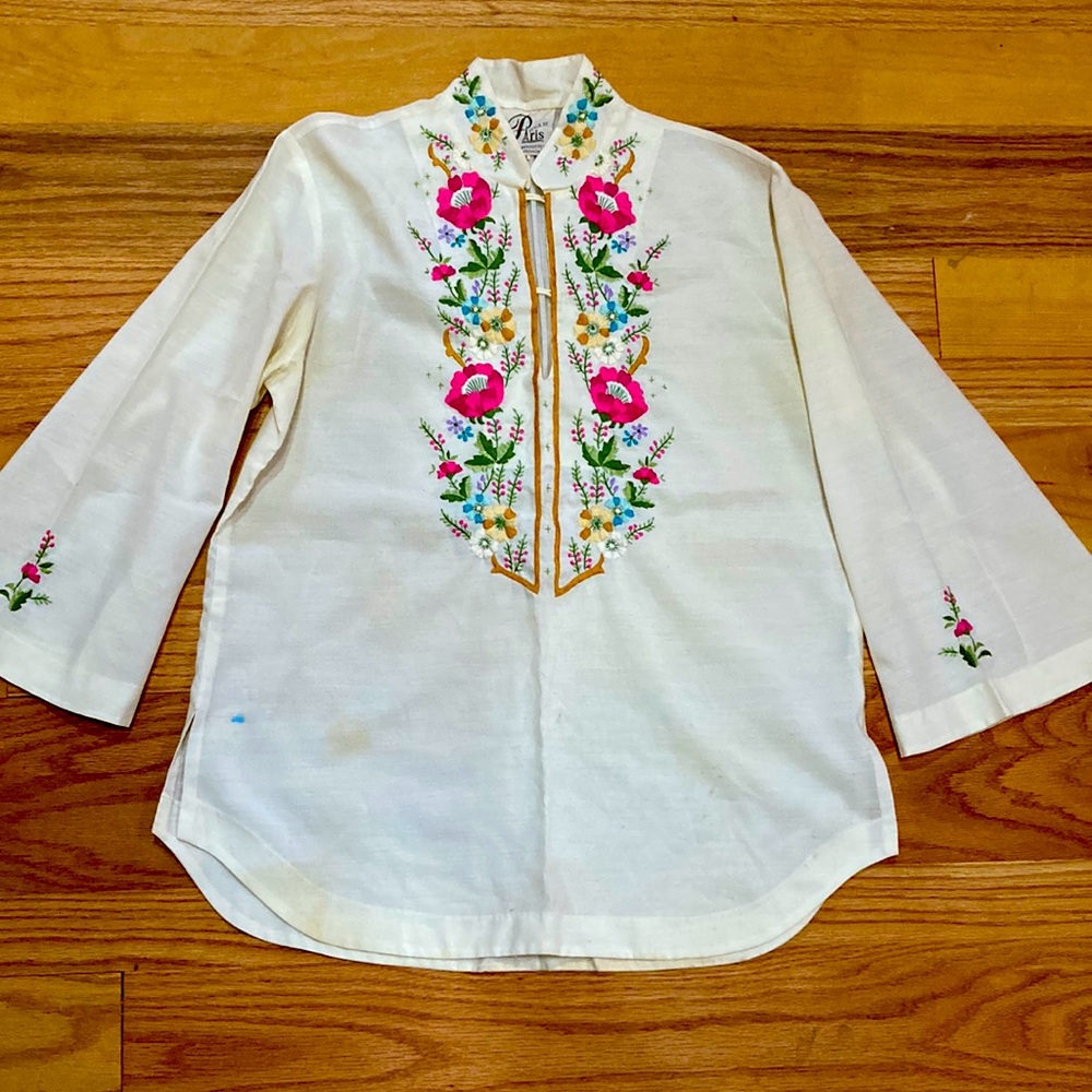 Style de Paris White Hand Embroidered Floral Design, Size 34, Polyester, Super!